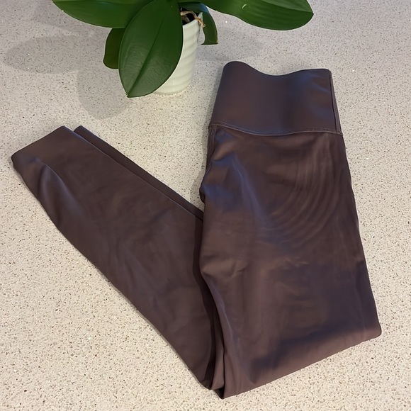 Knix Sz Small HiTouch Essential Technical Legging - Picture 9 of 16